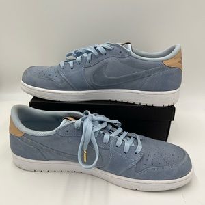 Air Jordan 1 Retro Low OG in Ice Blue Size 16